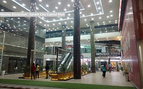 Super Hotel O Rudra Grand